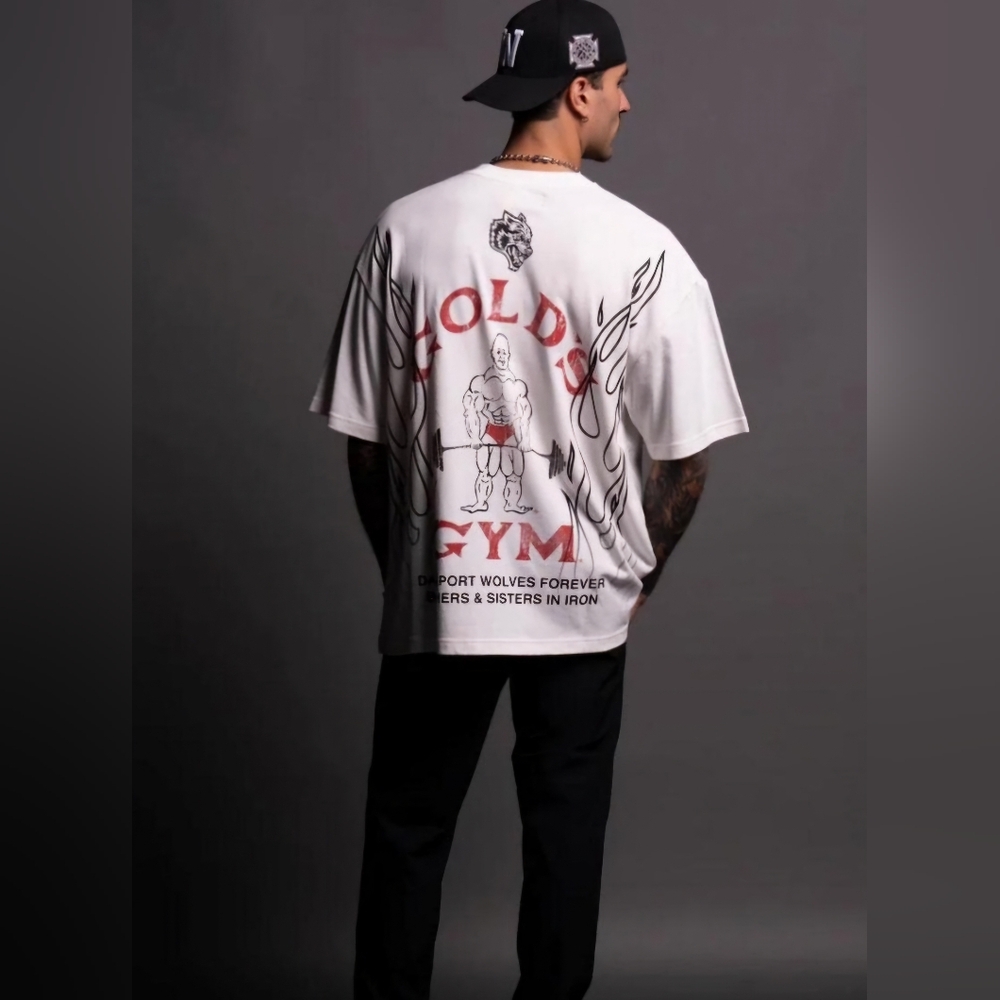 Darc Sport x Gold's Gym Crossover L Oversized Wht workout tee